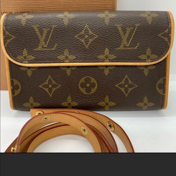Louis Vuitton Handbags - AUTHENTIC LOUIS VUITTON FLORENTINE BELT BAG